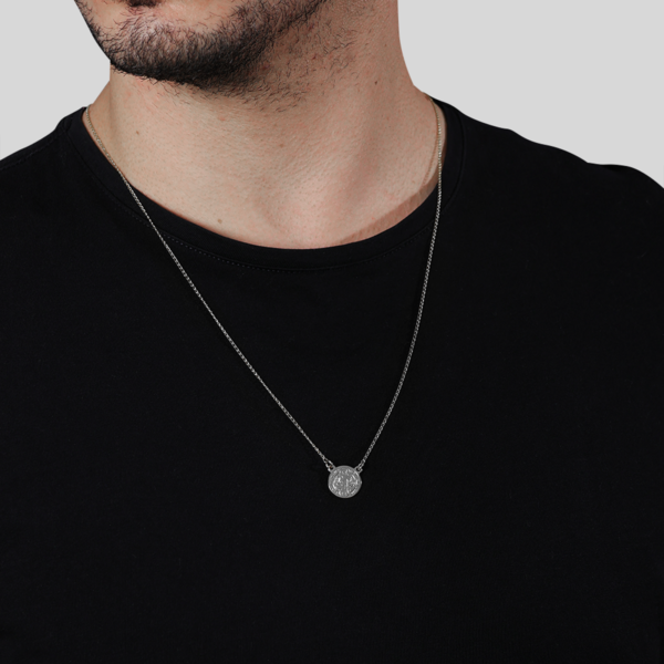 Escapulário Prateado Masculino Redondo São Jorge - Imagem 2